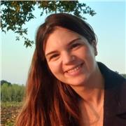 Giovane educatrice professionale con esperienza in insegnamento offre ripetizioni su materie umanistiche e storiche